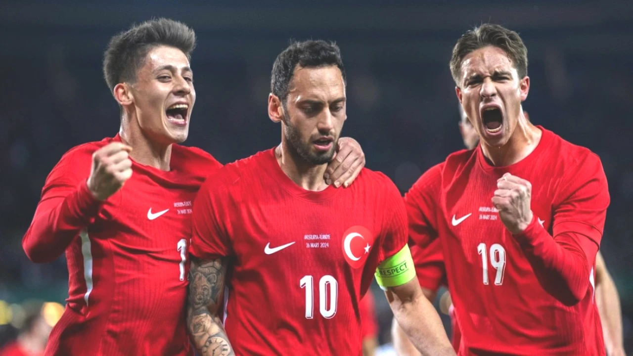 Arda Güler, Hakan Çalhanoğlu ve Kenan Yıldız: Avrupa Basını Dallarıyla Tıka Basa Doldurdu!