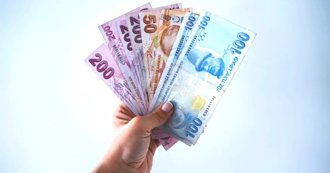 2025-2026 İBB Burs Başvuruları Açıldı! Genç Üniversiteliler İçin Dikkat Edilmesi Gereken Şartlar ve Gerekli Belgeler