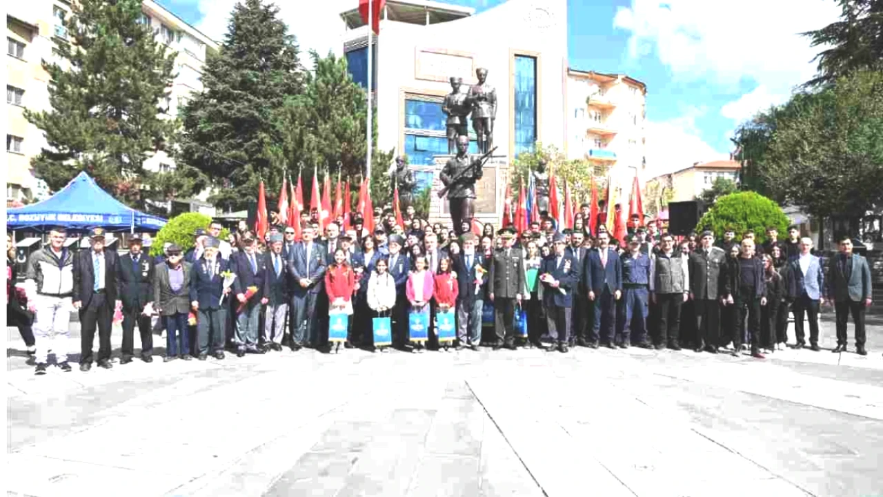 Bozüyük'te Gaziler Günü'ne Özel Duygu Dolu Anma Etkinliği Gerçekleşti!