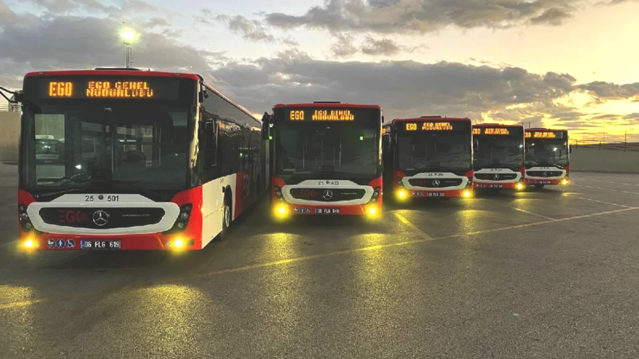 ABB'den Başkentlilere Yeni Ulaşım Mülkü! 159 Yolcu Kapasiteli Modern Otobüsler Hizmete Girdi